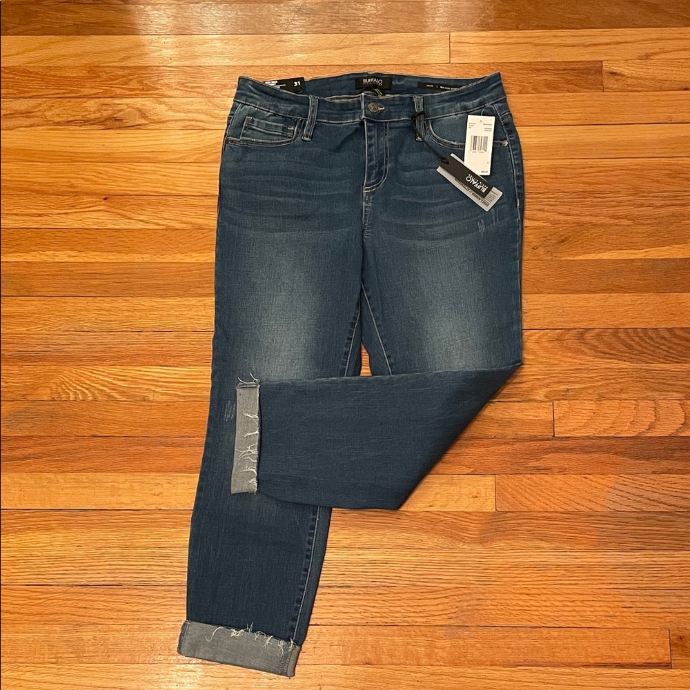⭐️NWT Buffalo Mid Rise Skinny Rolled-Cuff Coastal Casual Summer Cropped Jeans